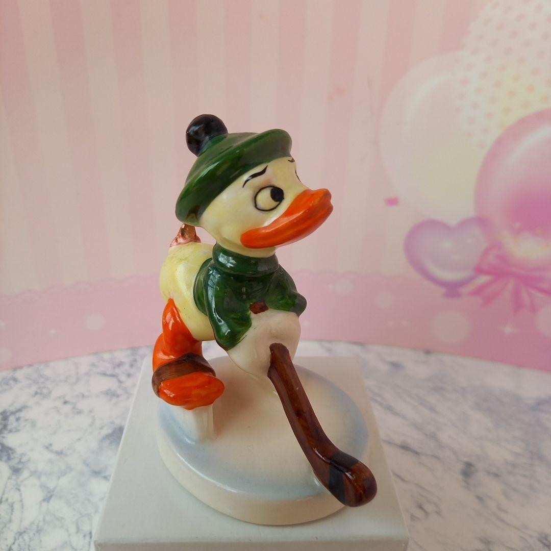 ディズニー　ドナルドダック　セラミック製フィギュア