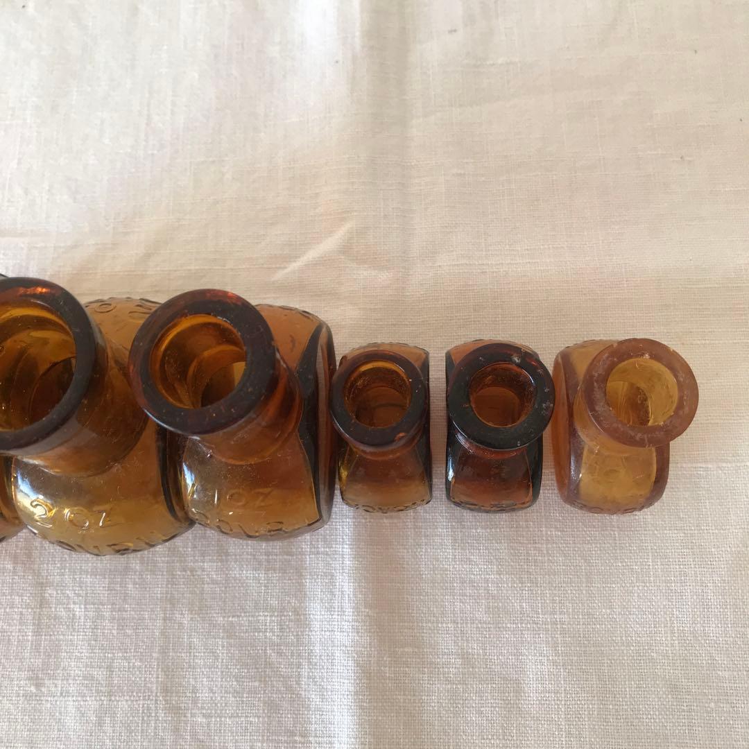 イギリスアンティーク　BOVRIL ボブリル　アンバー　ガラス瓶　ボトルセット