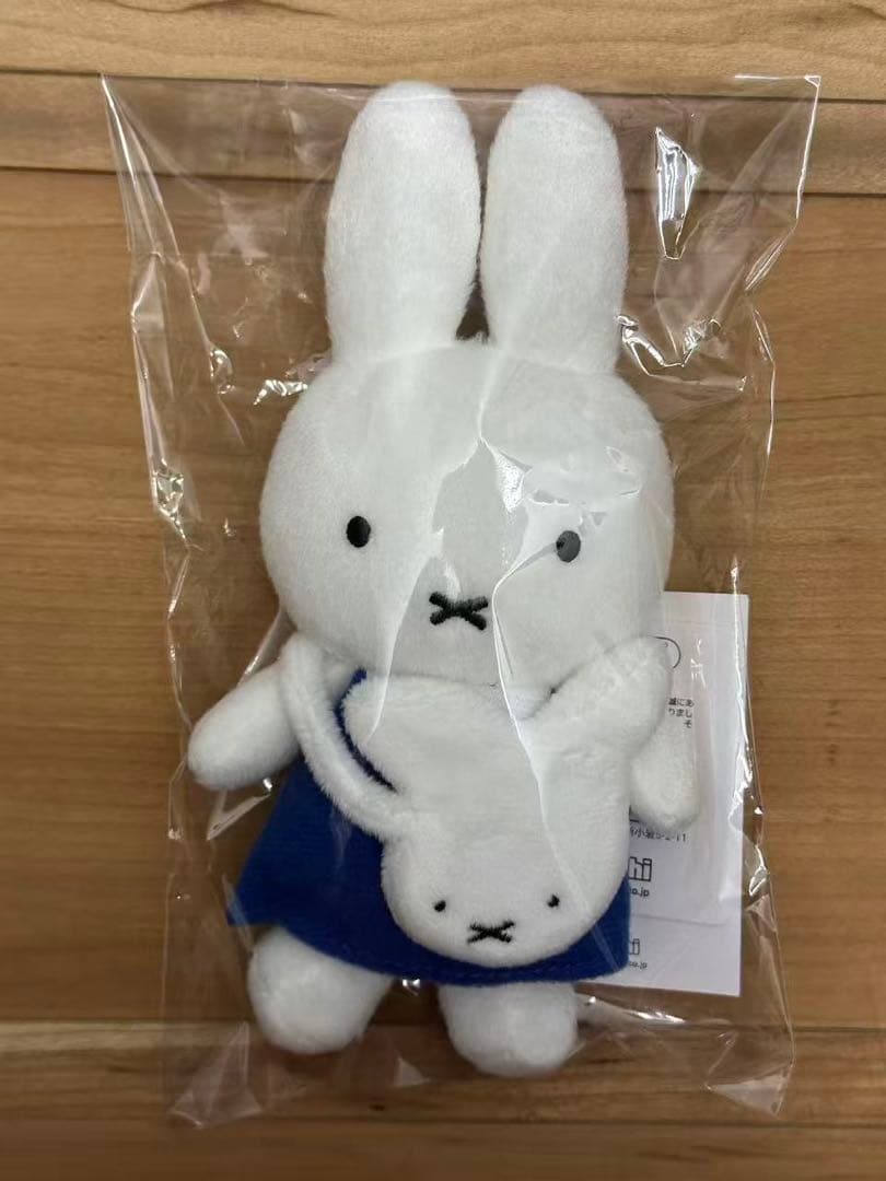 ミッフィー　65周年　マスコット　ナインチェ　ファーストミッフィー　ポシェット