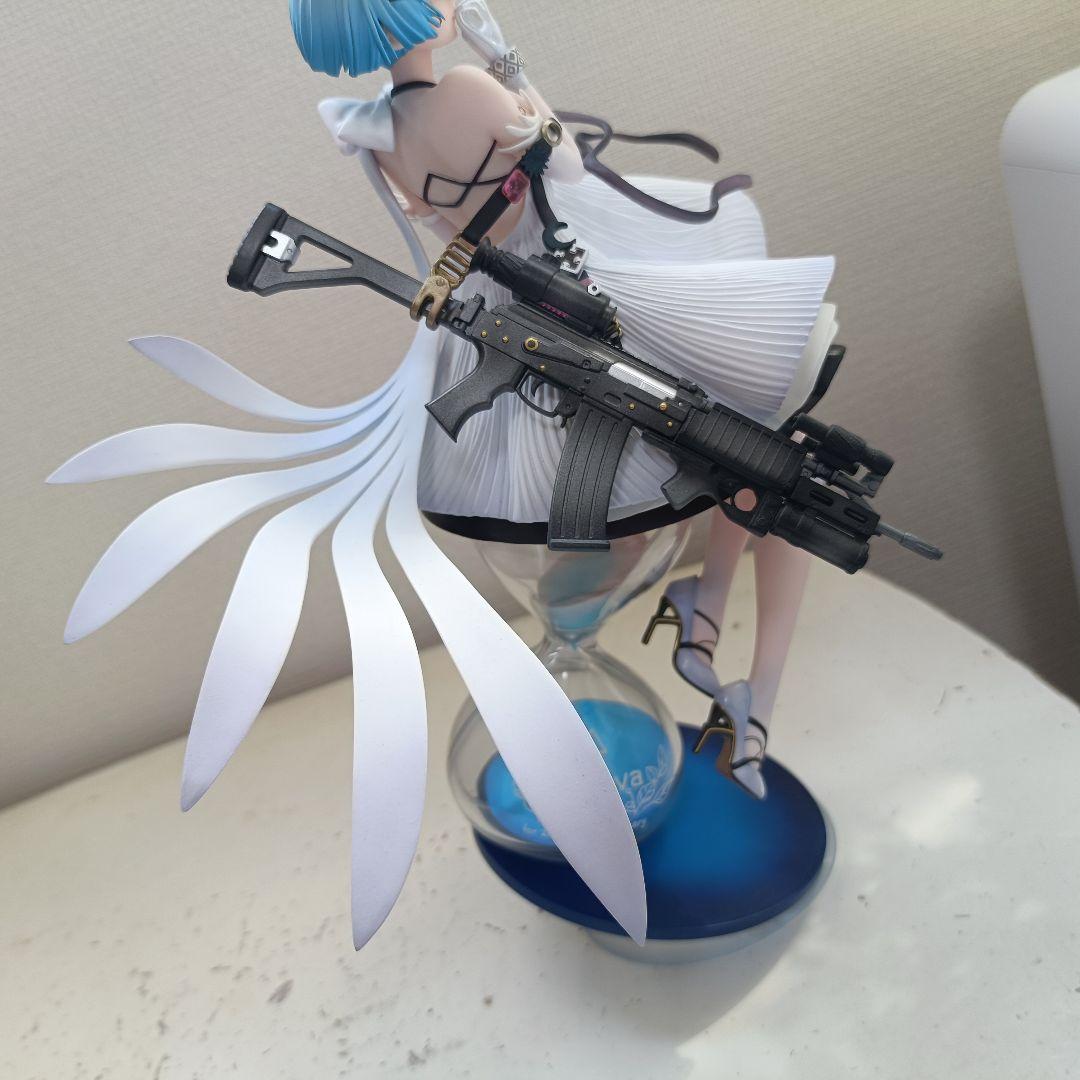 ドルフロ　Zas M21 ホワイトクイーン Ver. 1/8　完成品フィギュア