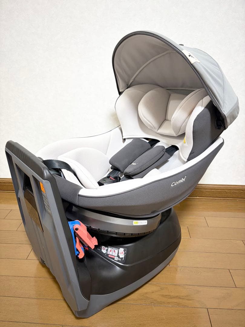 コンビ クルムーヴスマート エッグショック simplight