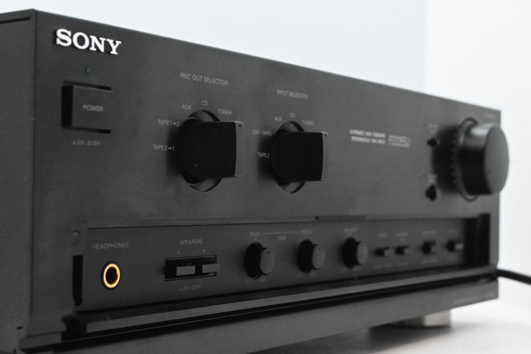 ＳＯＮＹ　プリメインアンプ　ＴＡ－Ｆ２２２ＥＳＪ　【動作品　美品】