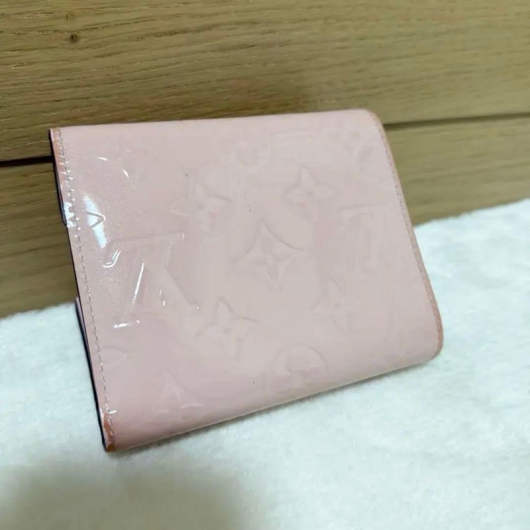 ルイヴィトン 財布ピンク VUITTON