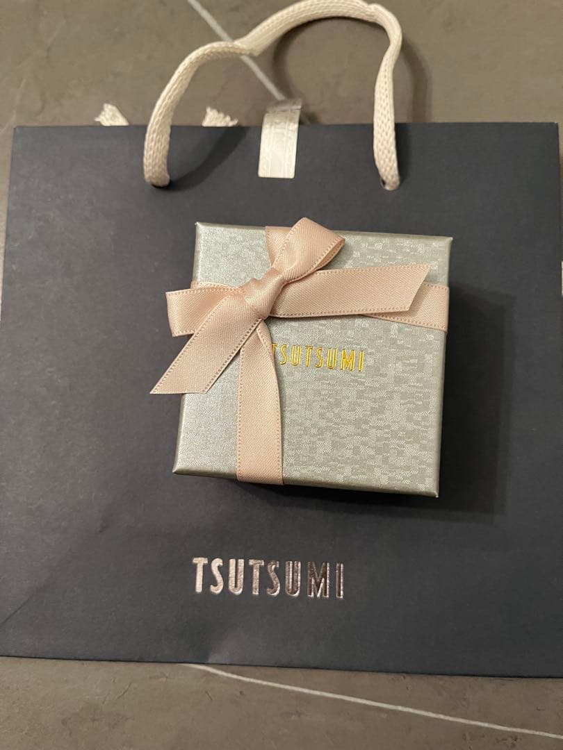 未使用　SUTSUMI ツツミ　K10イエローゴールドハーフフープピアス