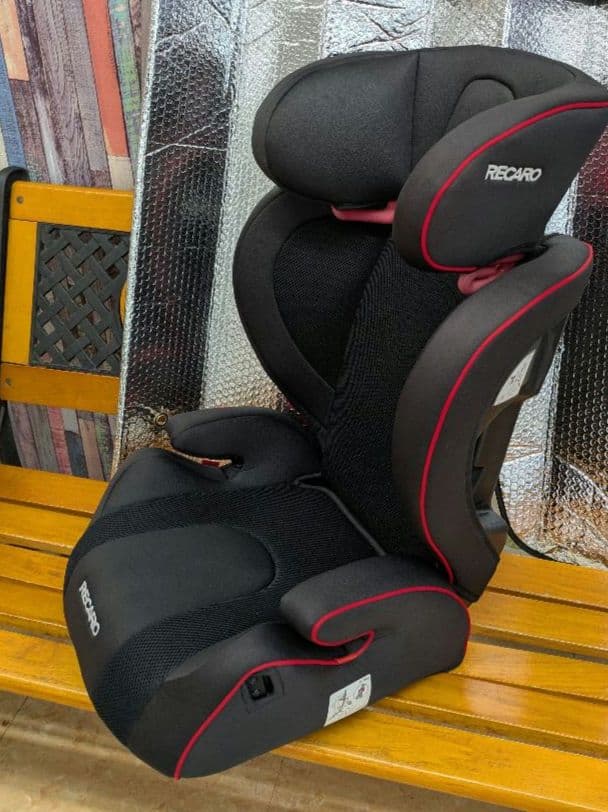 RECARO　ジュニアシート　スタート J3　シュヴァルツ