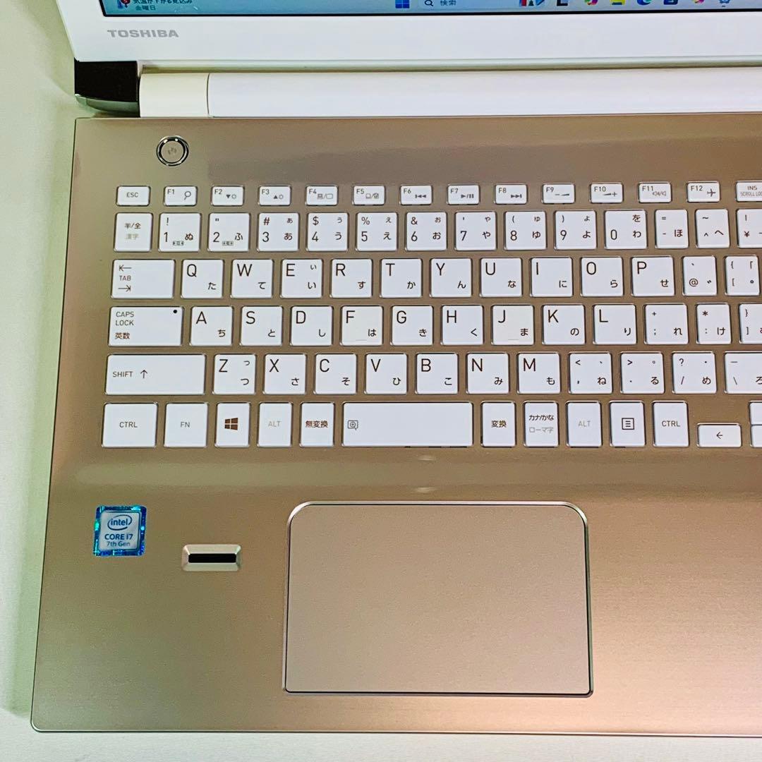 Core i7✨7世代✨SSD1TB✨32GB✨オフィス✨東芝✨ノートパソコン