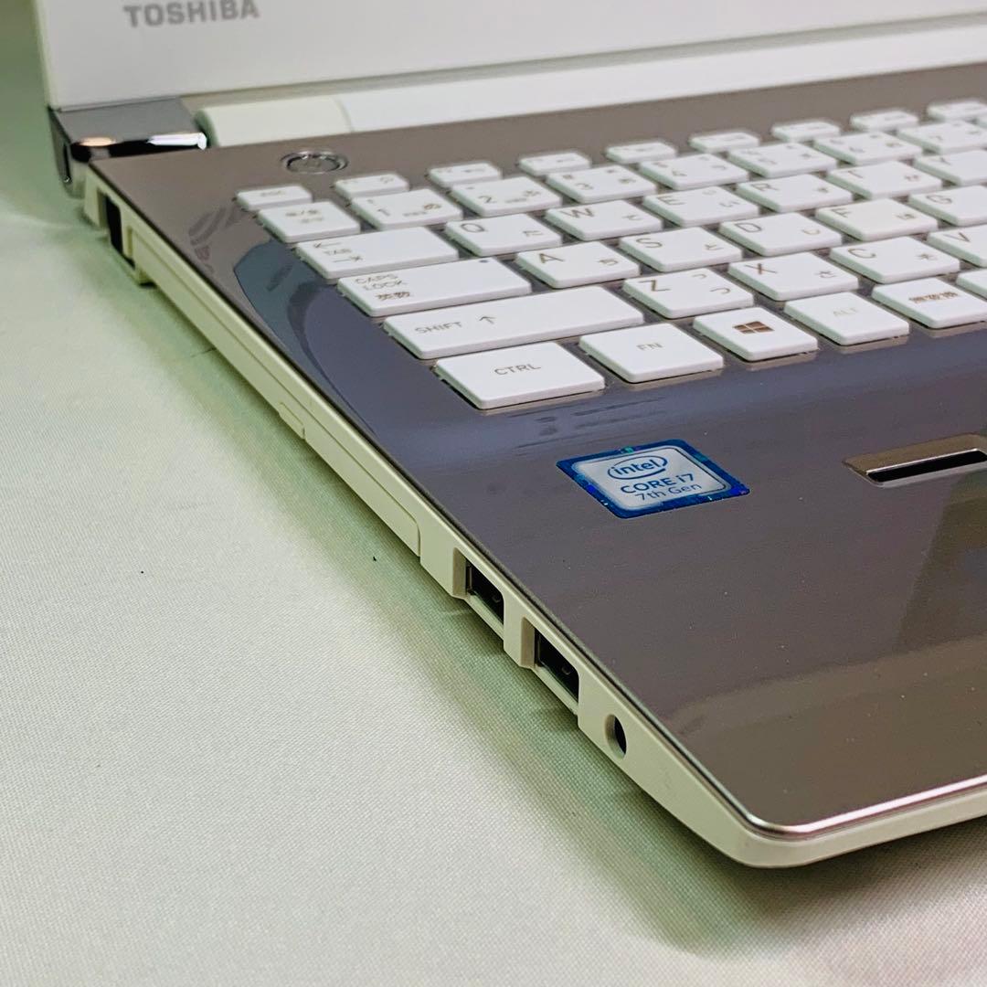 Core i7✨7世代✨SSD1TB✨32GB✨オフィス✨東芝✨ノートパソコン