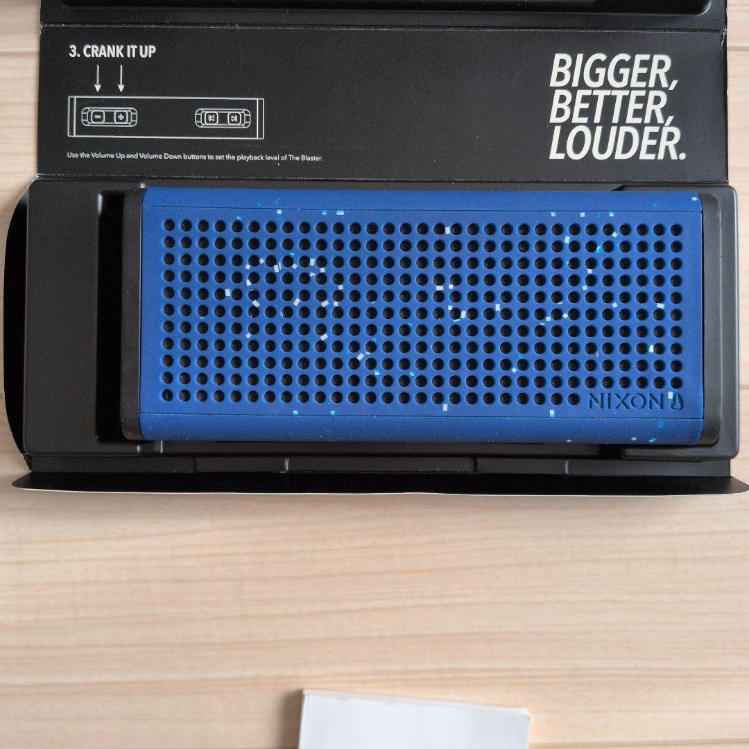 NIXON The Blaster ポータブルスピーカー