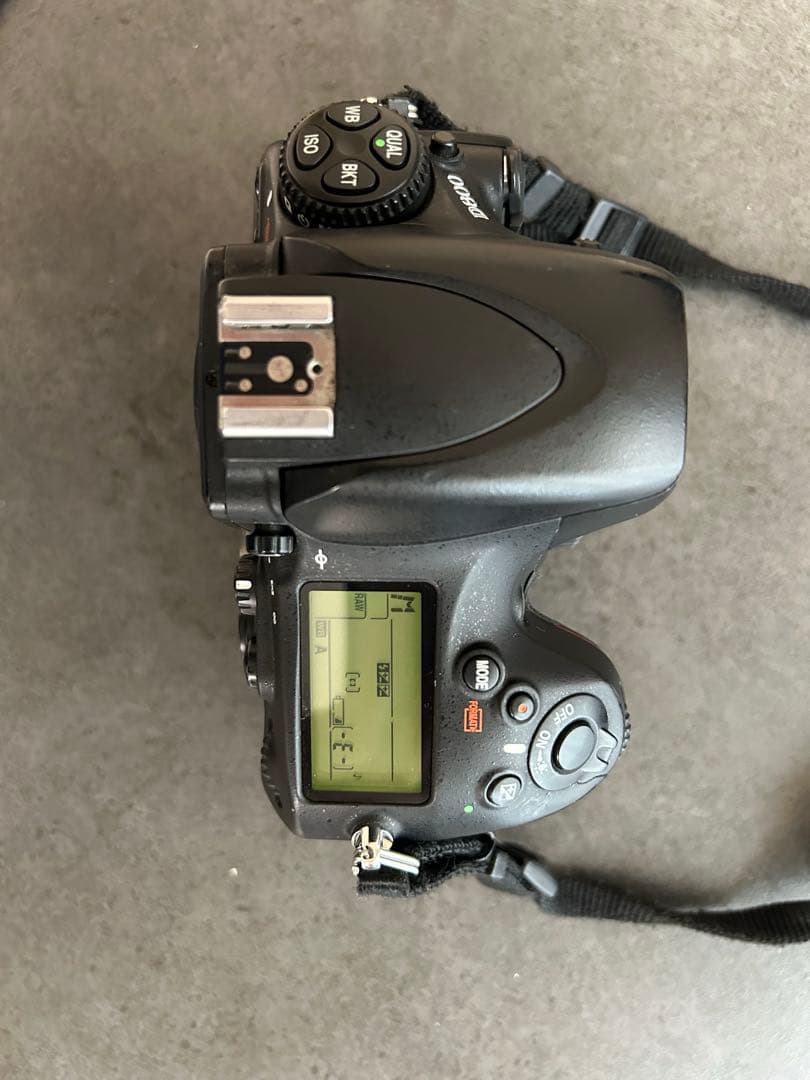 値下げ中！Nikon一眼レフ D800 動作確認済み 純正カメラストラップつき