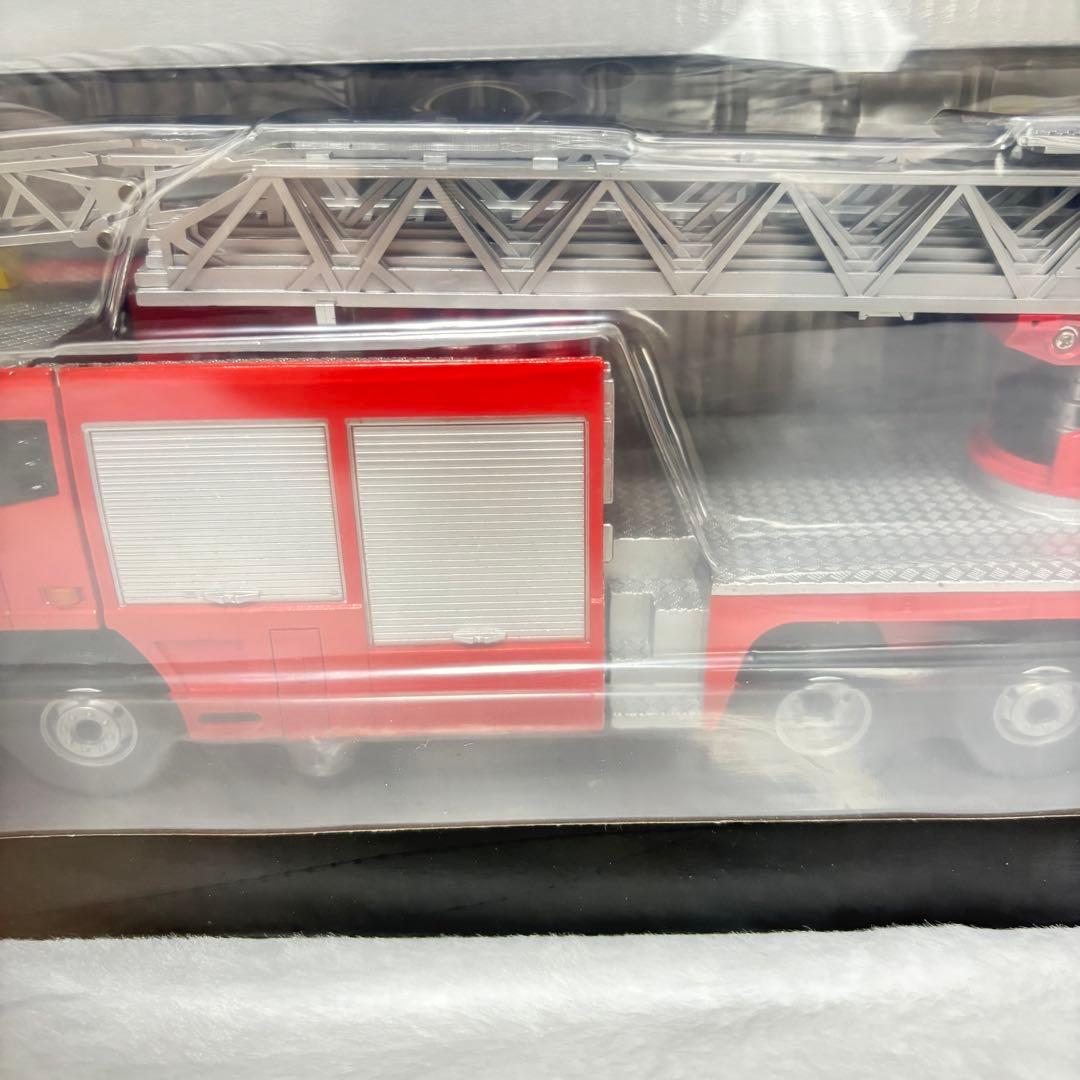 ☆激レア☆モリタ先端屈折式はしご付消防車スーパージャイロラダー（1/32）☆