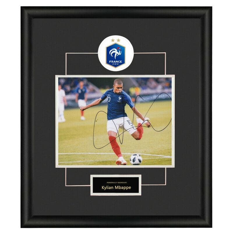 直筆サイン入り写真 キリアン・エムバペ パリ・サンジェルマンFC  SA鑑定済