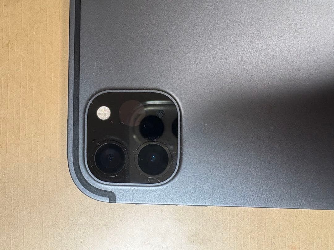 iPad pro 11インチ第3世代M1 512GB wifi+cellular