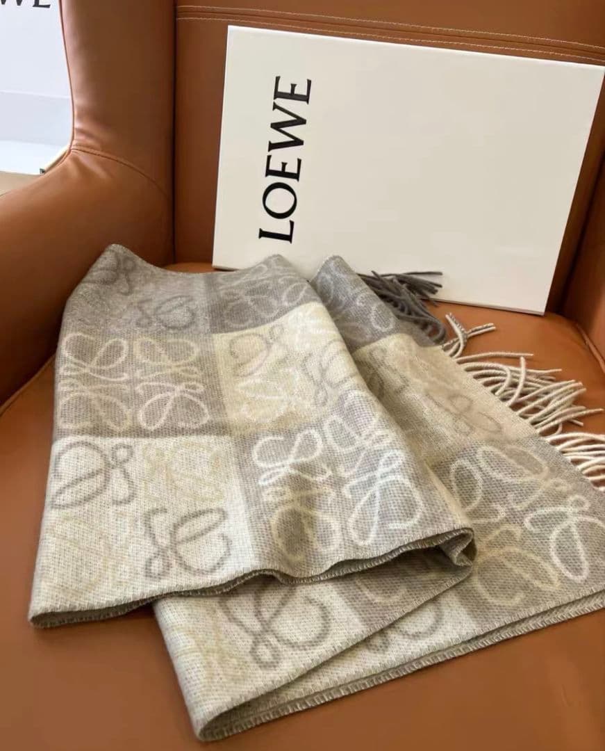 LOEWE ロエベ マフラー アナグラム 180×40 ウール90％ カシミヤ1