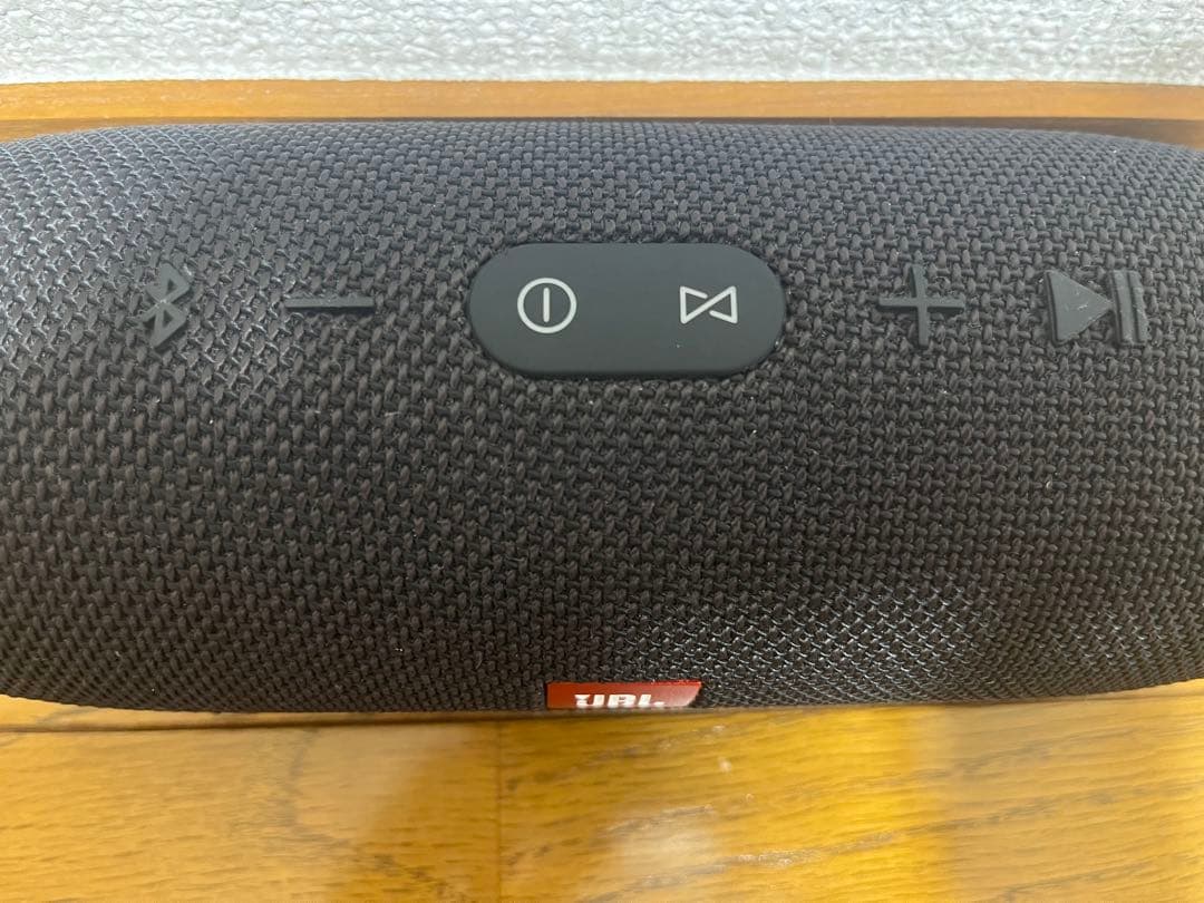 【美品】JBL Charge 3 ポータブルBluetoothスピーカー