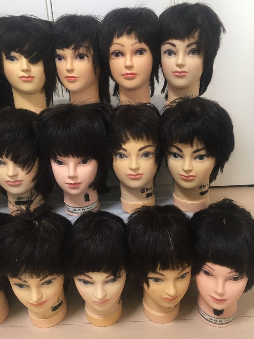 ① カットウィッグ 16体セット　ヘアカット カット マネキン 　美容師実技試験