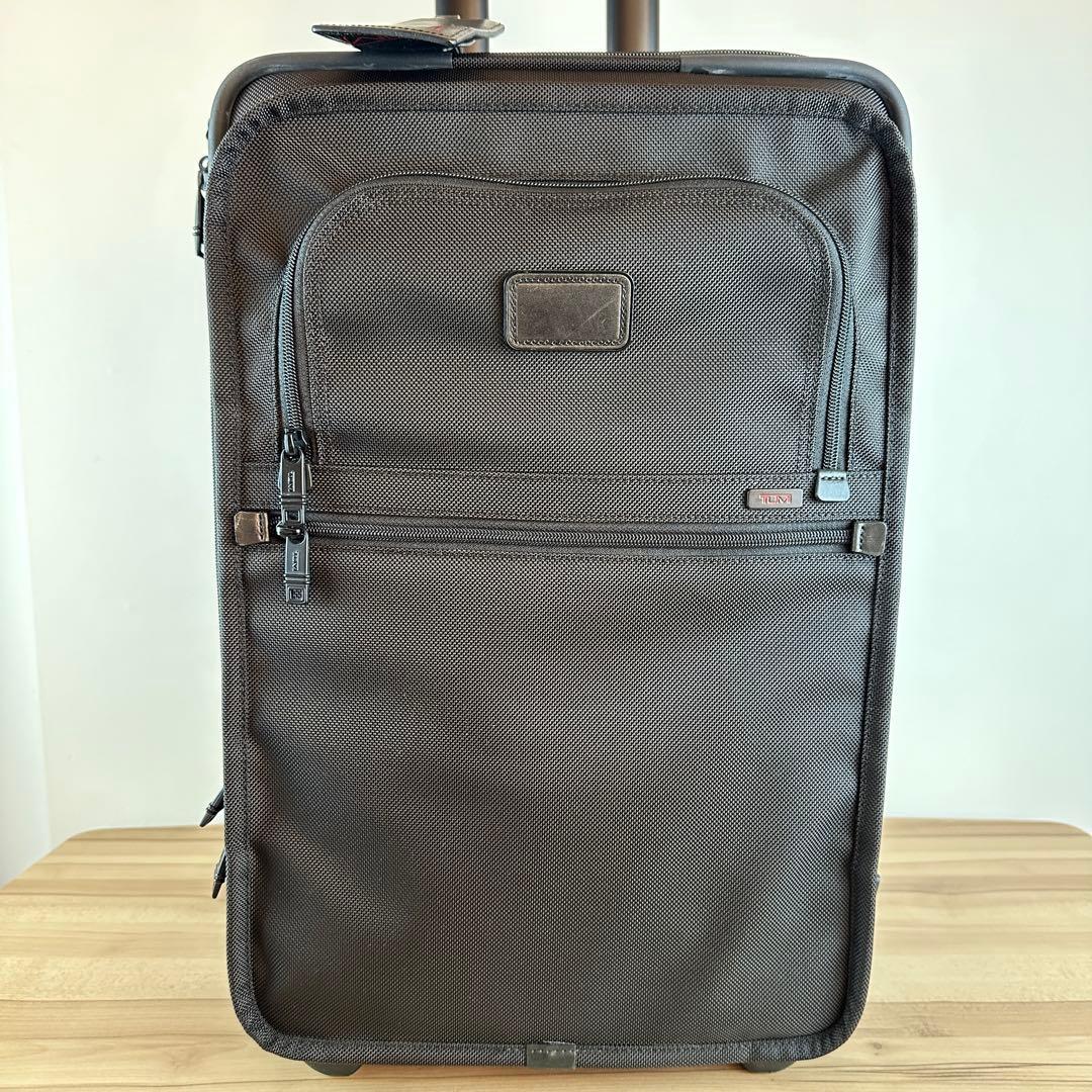 初売トゥミ TUMI 22016DH キャリー ケース 大容量 希少 拡張 美品