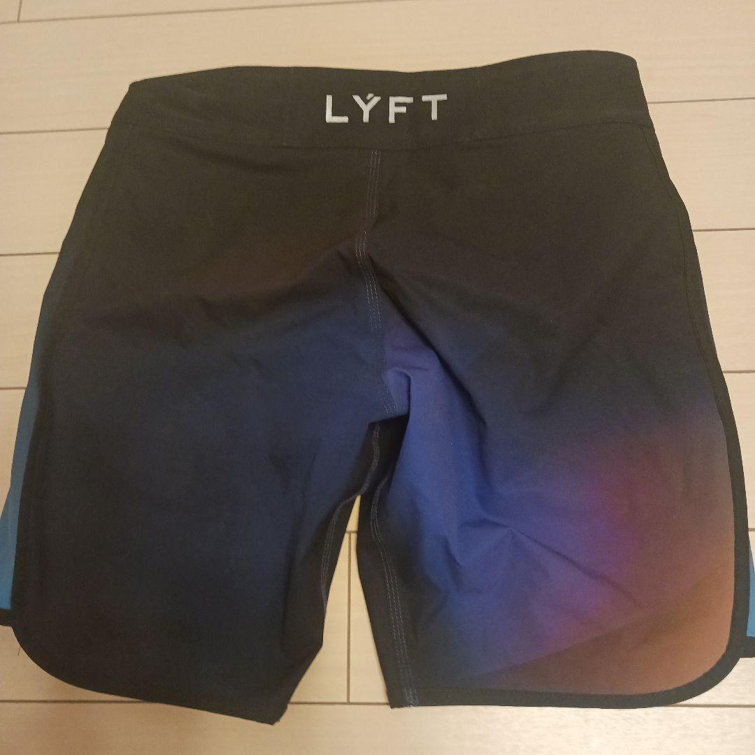 【LYFT STAGE SHORTS】SサイズBLACKグラデーション