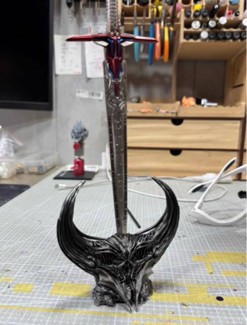 dlxオプトマスプライム　老八製　 剣のスダンド