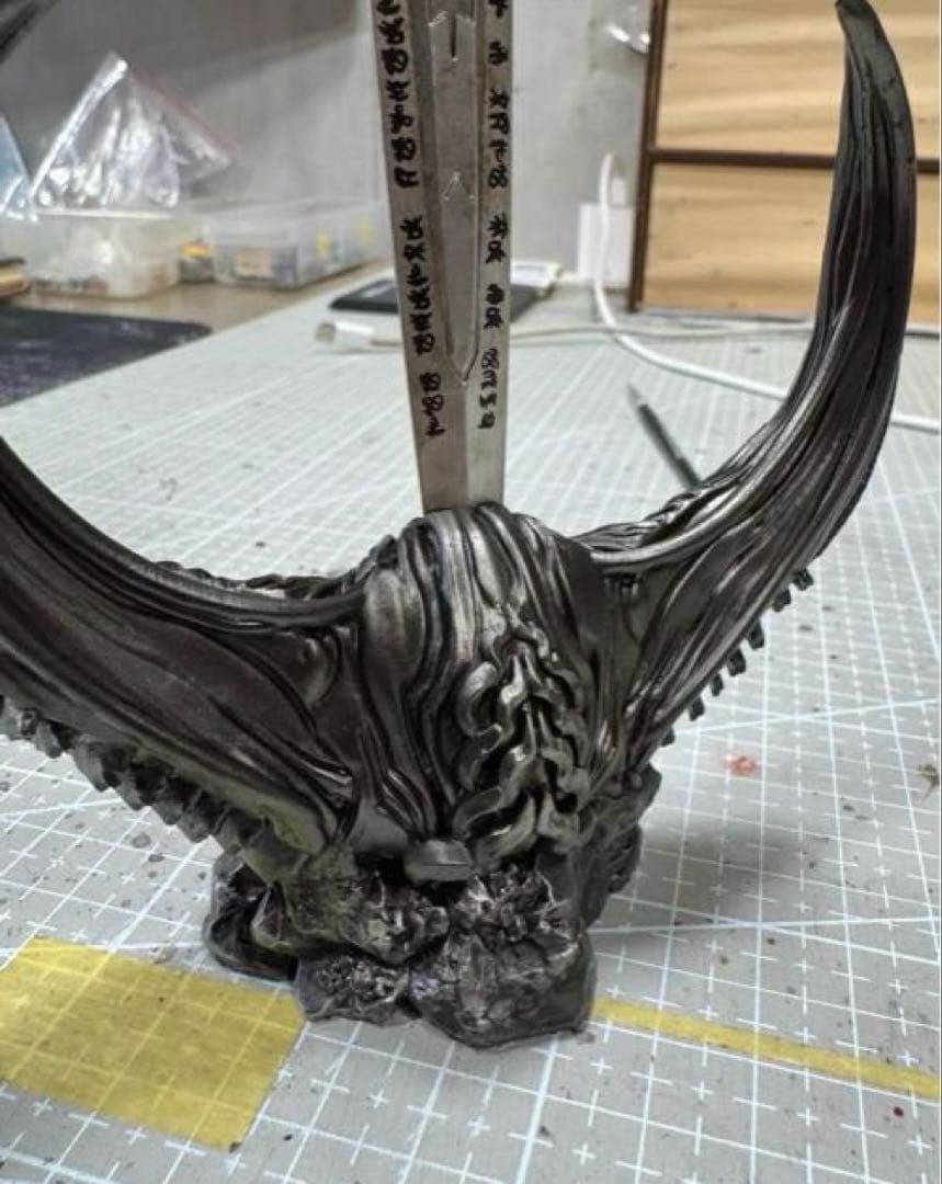 dlxオプトマスプライム　老八製　 剣のスダンド