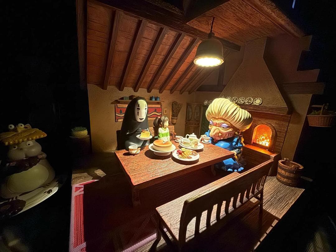 千と千尋の神隠し 銭婆の家でのお茶会 樹脂 彫刻 フィギュア
