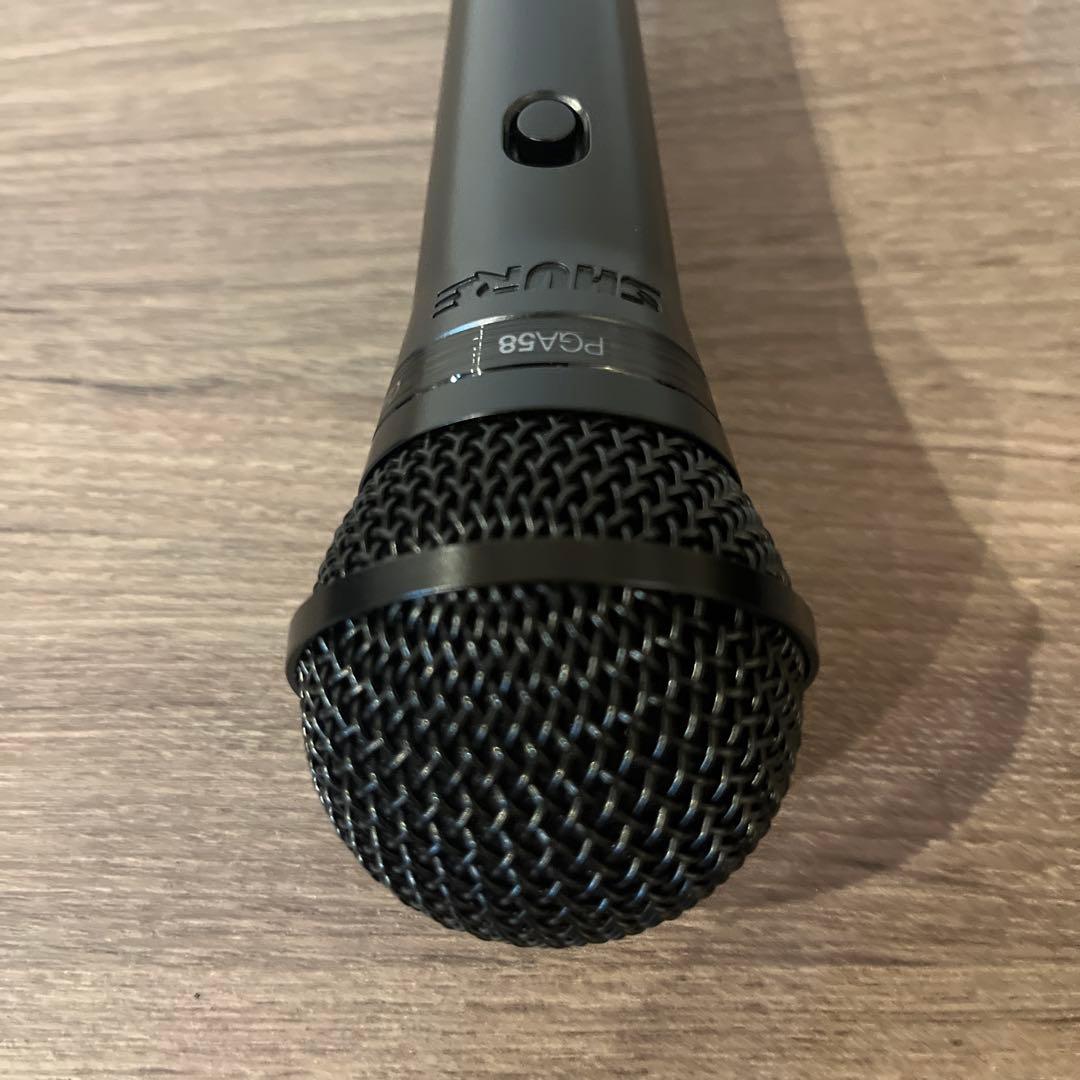 SHURE PGA58 ダイナミックマイク 本体と付属品