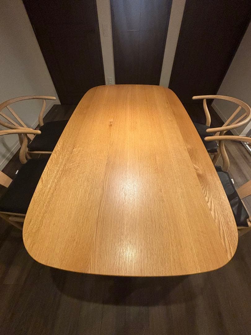 AOYAMA ダイニングテーブル・hina