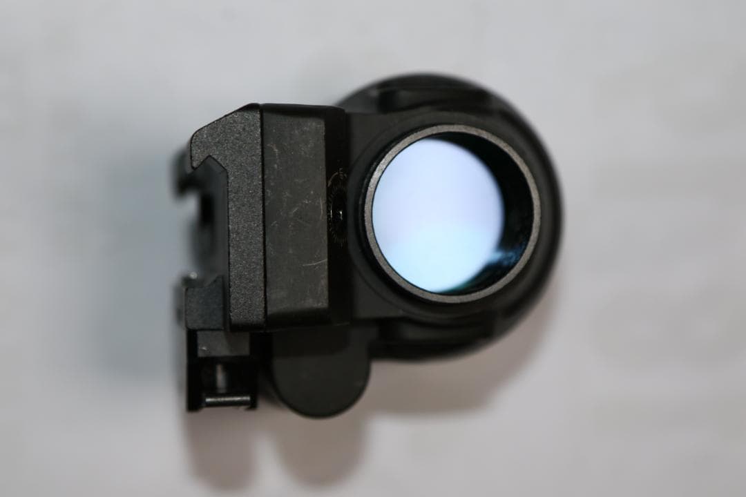Trijicon SRSレッドドットレプリカ　ソーラーパネル搭載モデル