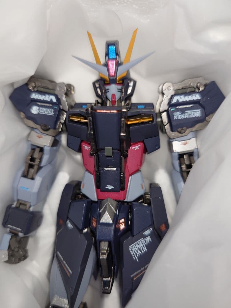 L BUILD　メタルビルド　ストライクノワールガンダム