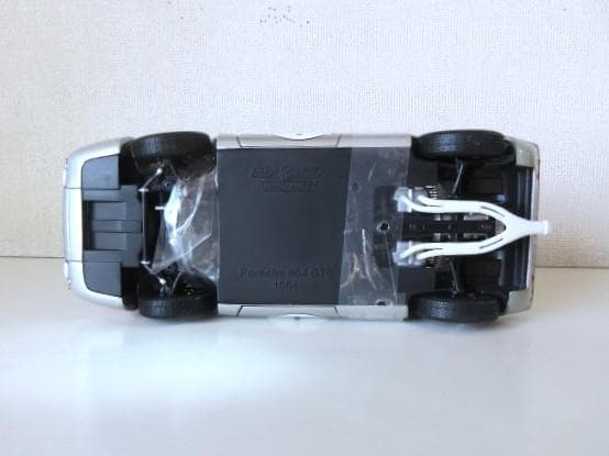 値下 MINICHAMPS 1/18 ポルシェ 904 カレラ GTS 日本GP