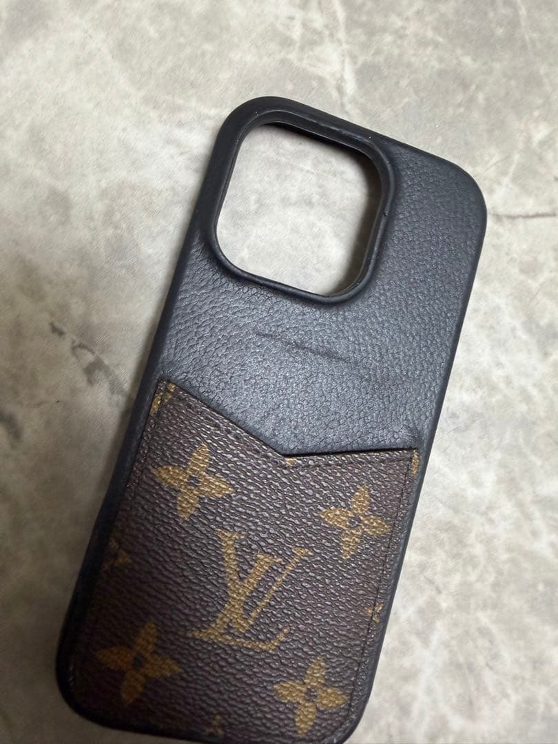 Louis Vuitton バンパー iPhoneケース 16Pro