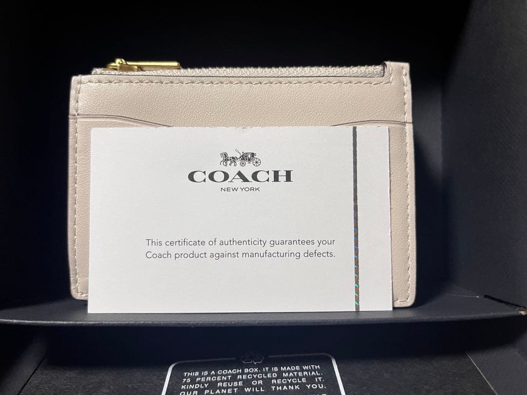COACH カードホルダー チョーク 認証証明書付き