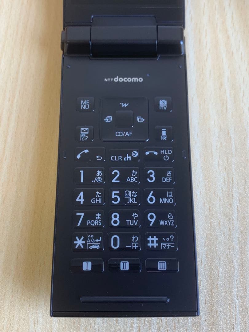 未使用保管品 ガラケー docomo FOMA 白ロム まとめ 15台 携帯電話