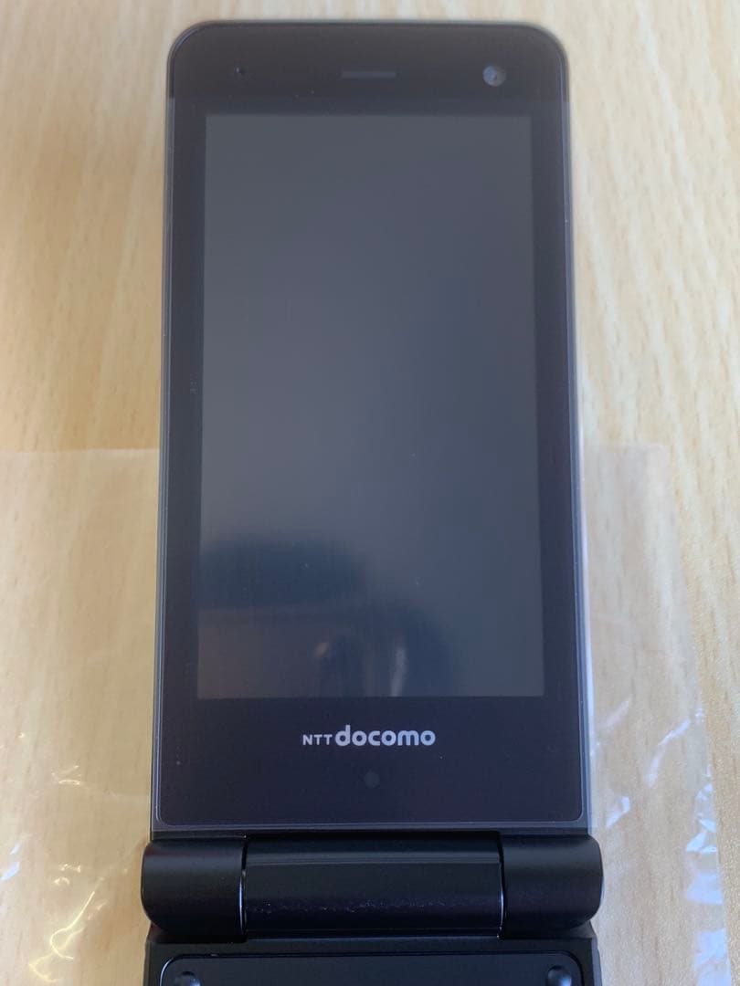 未使用保管品 ガラケー docomo FOMA 白ロム まとめ 15台 携帯電話
