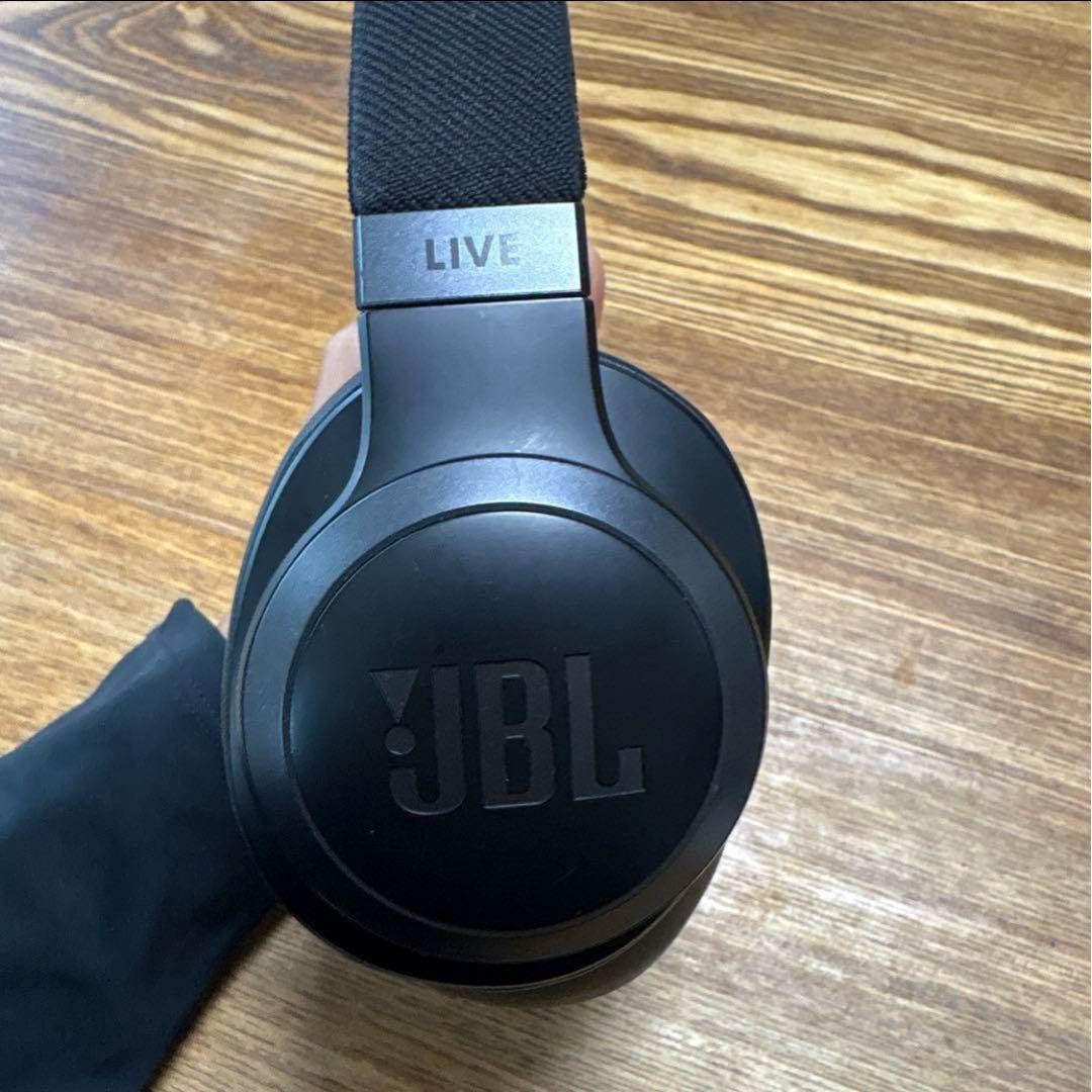 JBL LIVE ワイヤレスヘッドホン ブラックJBL live770NC