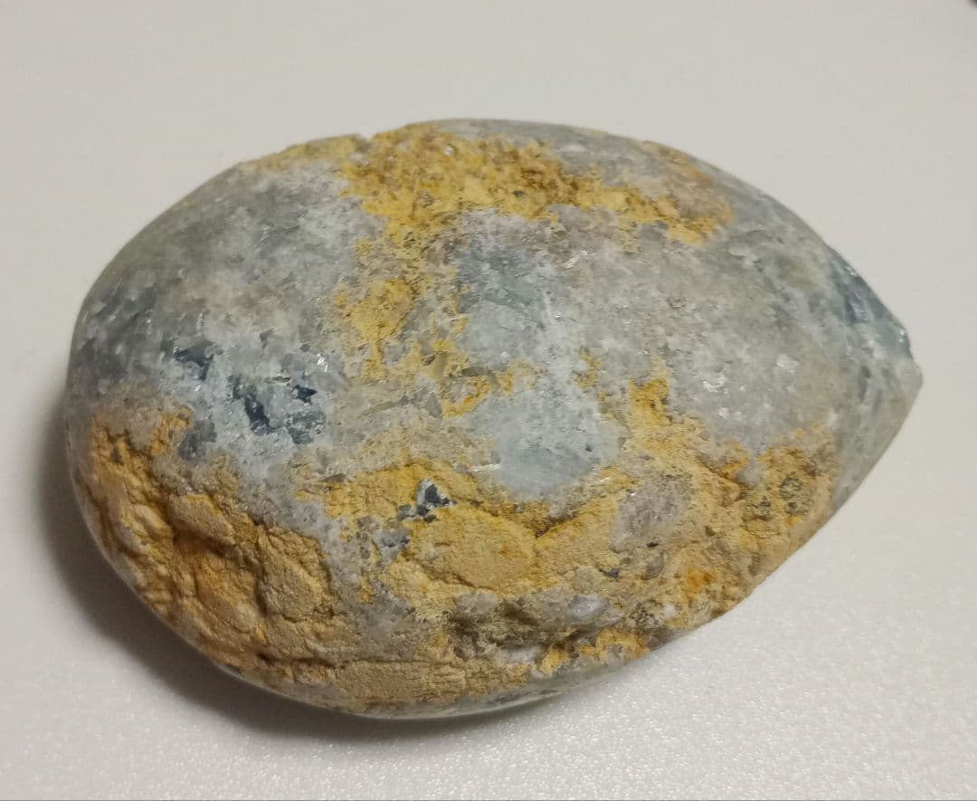 【宝石】セレスタイト　雫型ジオード　値下げOK