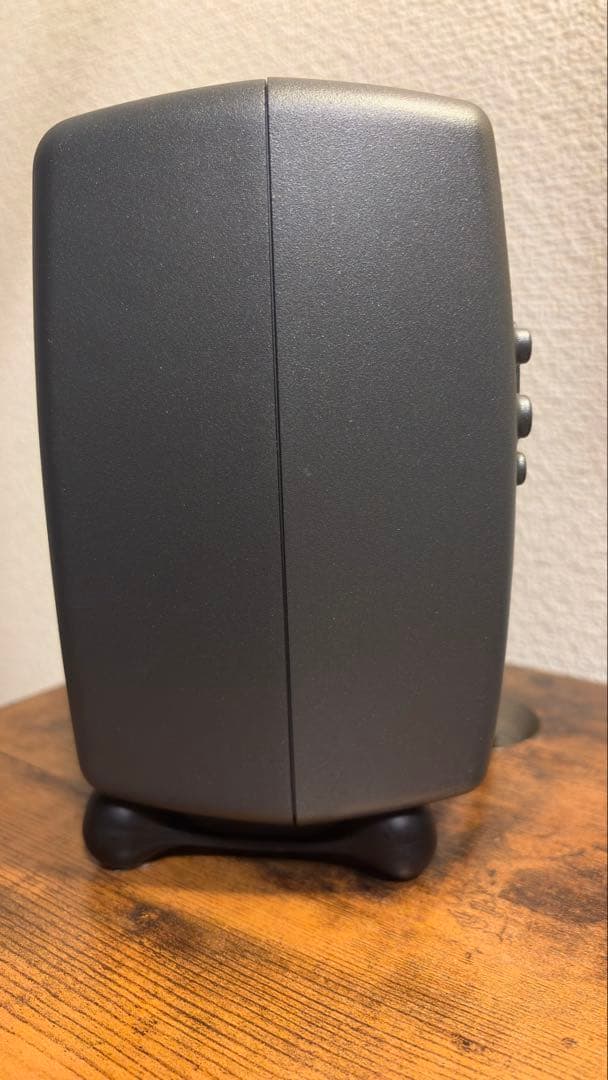 【極美品】ケーブルとGENELEC 8010AP モニタースピーカー grey