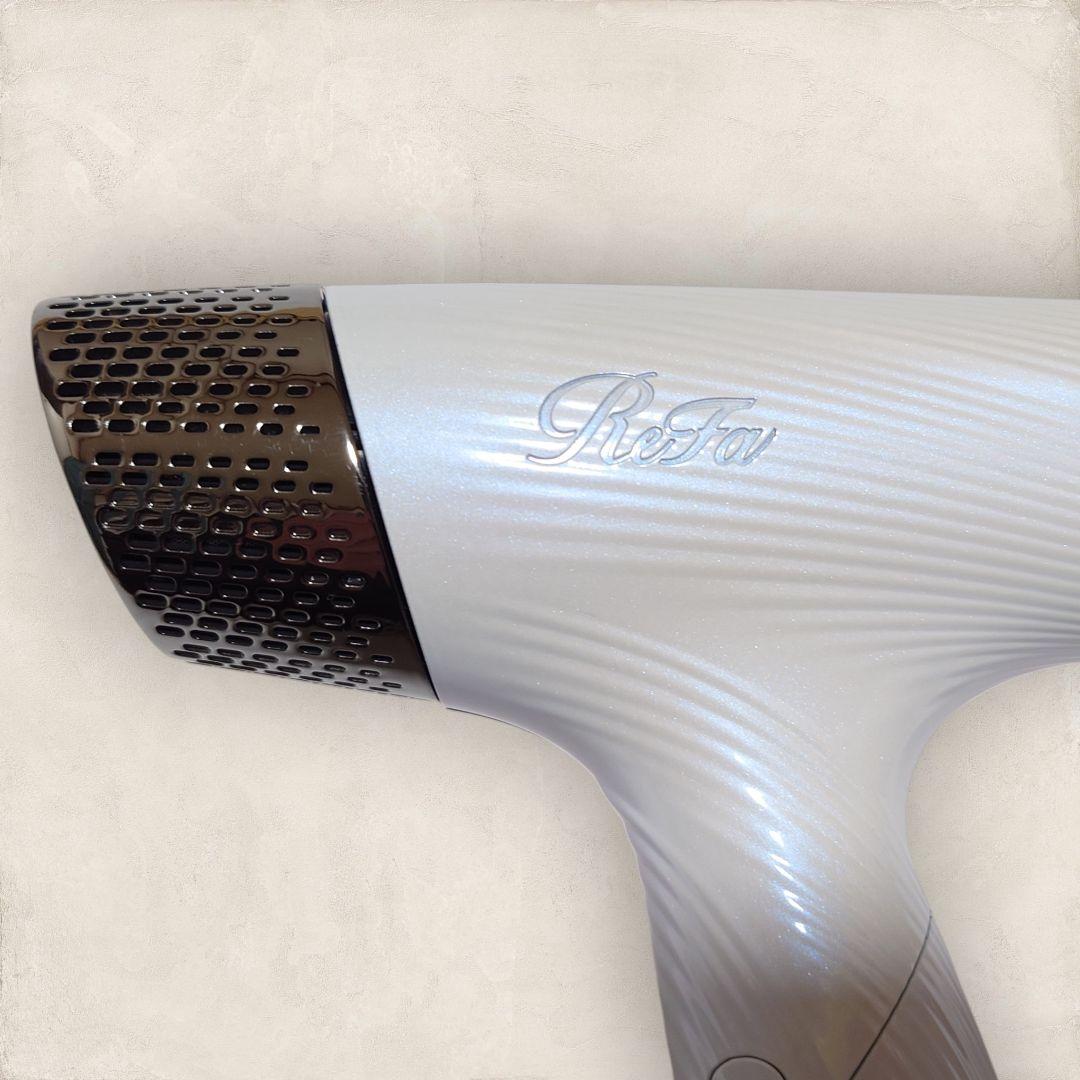 ✨特別価格✨リファ ビューテックドライヤースマート ホワイト RE-AN-02A