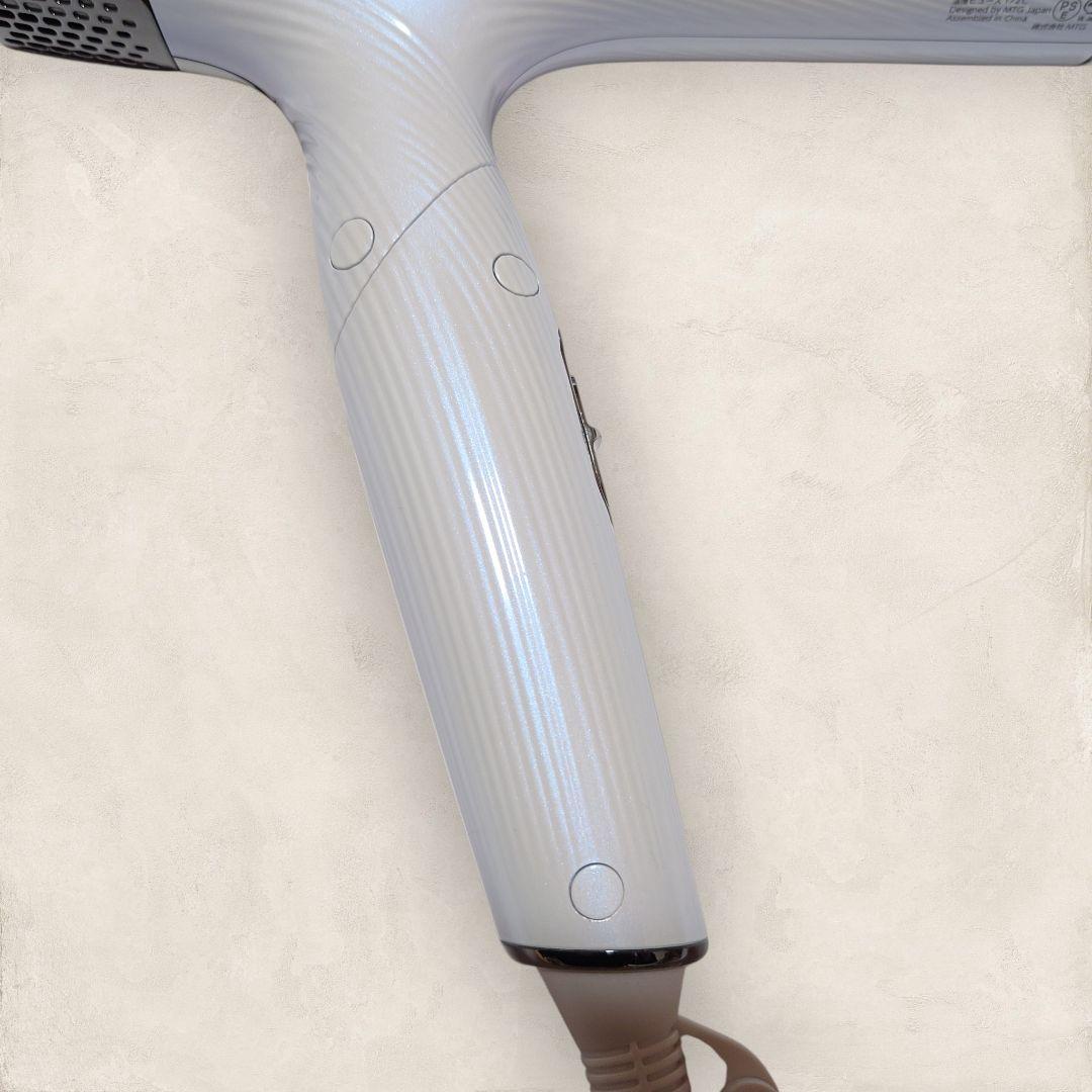 ✨特別価格✨リファ ビューテックドライヤースマート ホワイト RE-AN-02A