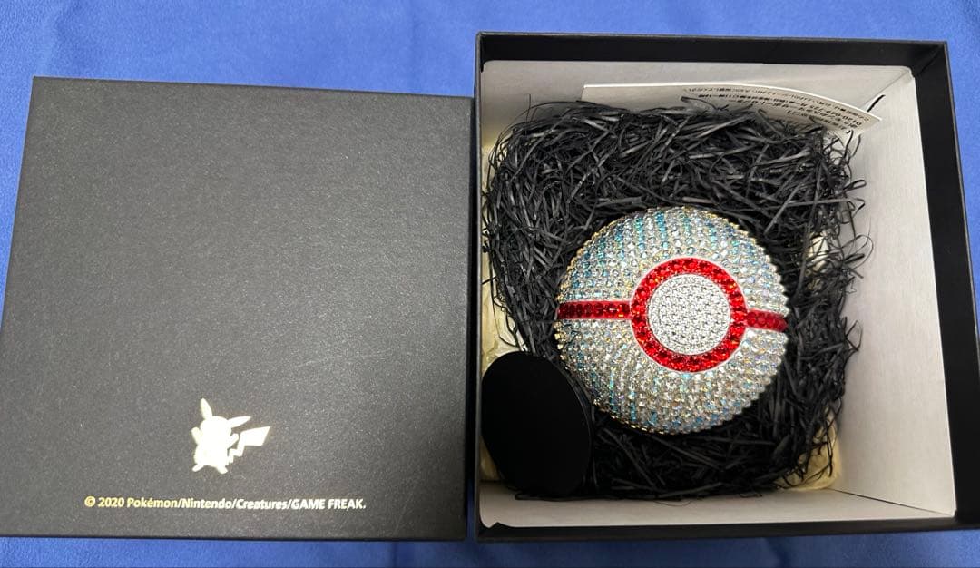 スワロフスキー　プレミアボール　ポケモン