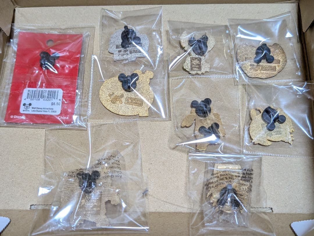 DLR　カリフォルニアディズニーランド　スティッチ　ピンバッジ　アテネ　セット