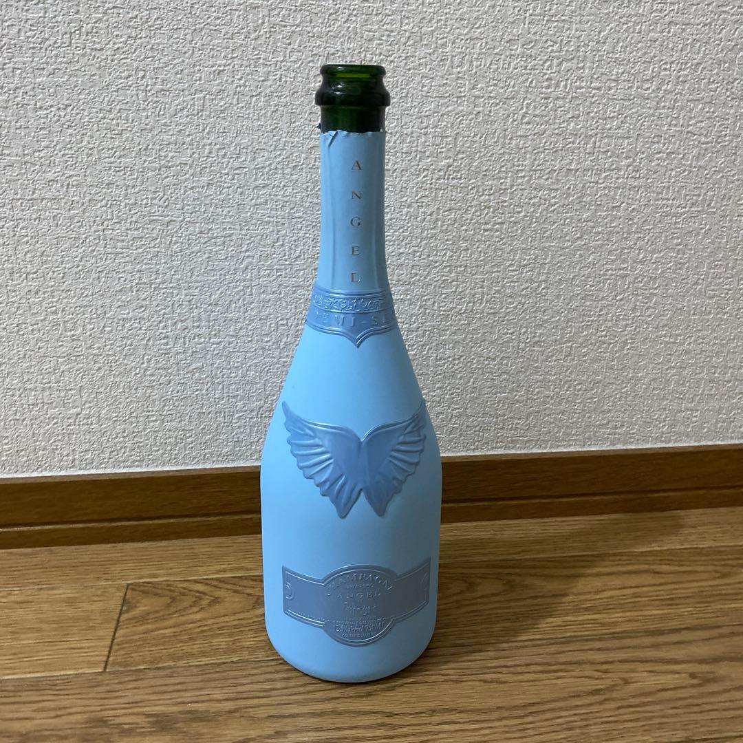 エンジェルシャンパン　空瓶