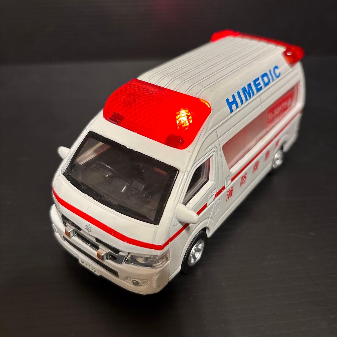 【2台セット】ピピットキー　トヨタ　ハイメディック　救急車　クラウンパトカー