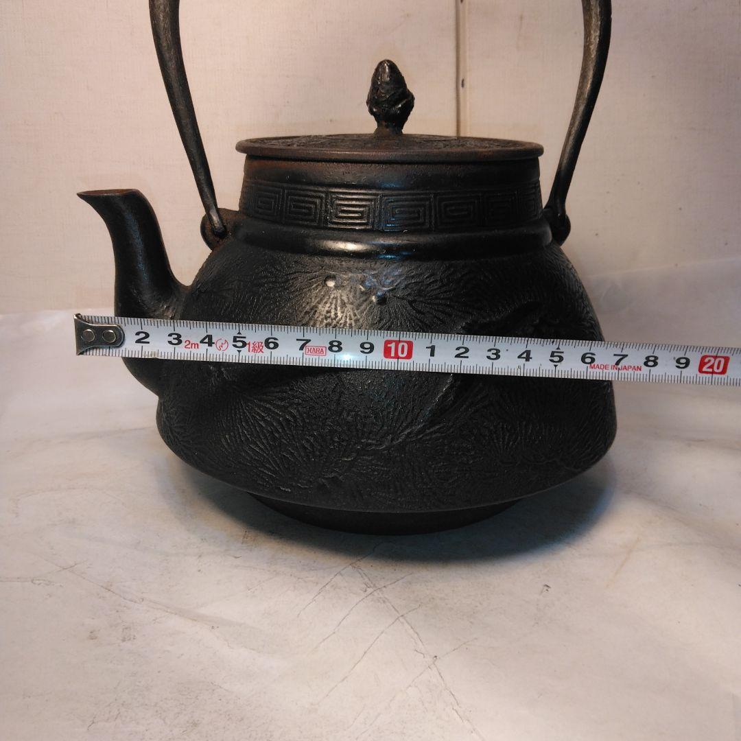 鋳鉄製鉄瓶　大小セット中古品　骨董品