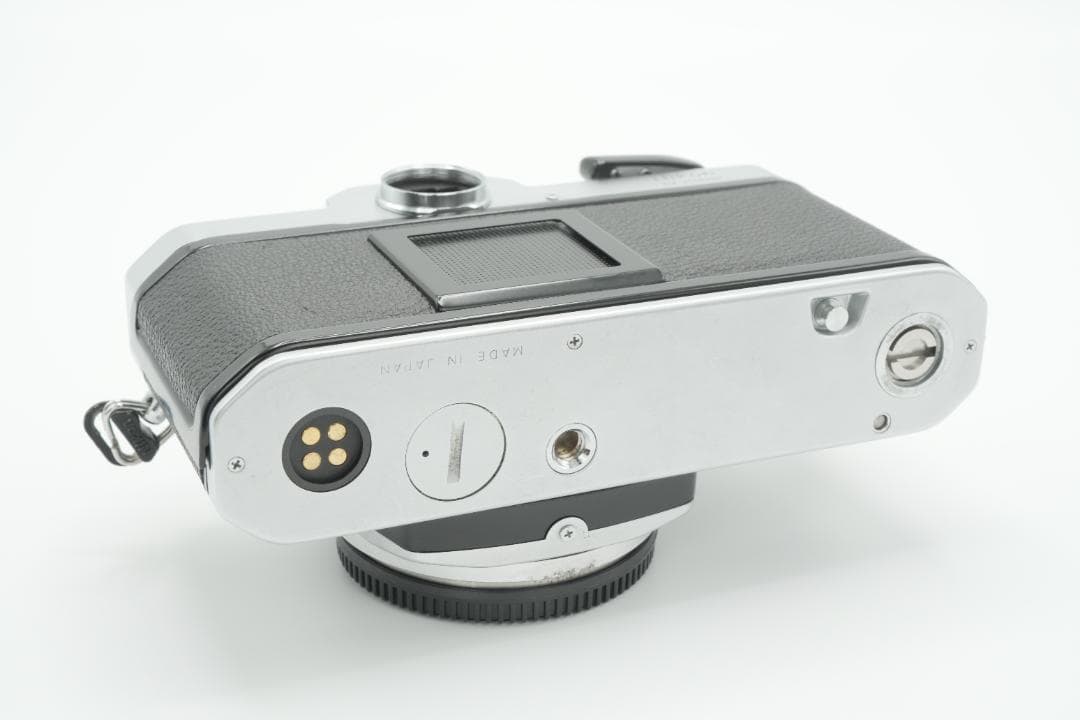 【中古】Nikon FM シルバーボディ フィルム一眼レフカメラ