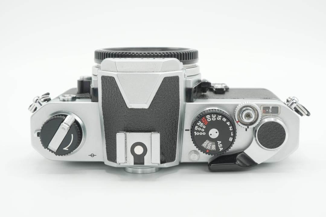 【中古】Nikon FM シルバーボディ フィルム一眼レフカメラ