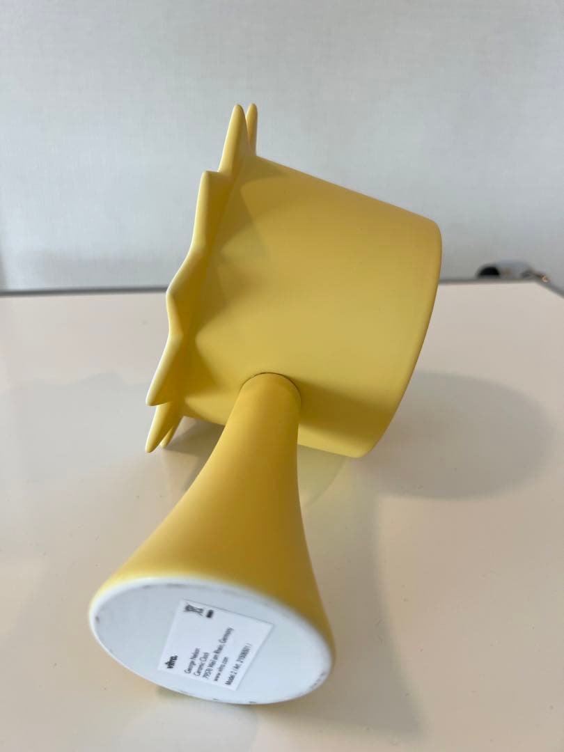 Vitra:Ceramic Clocks(セラミック クロック)イエロー 置時計