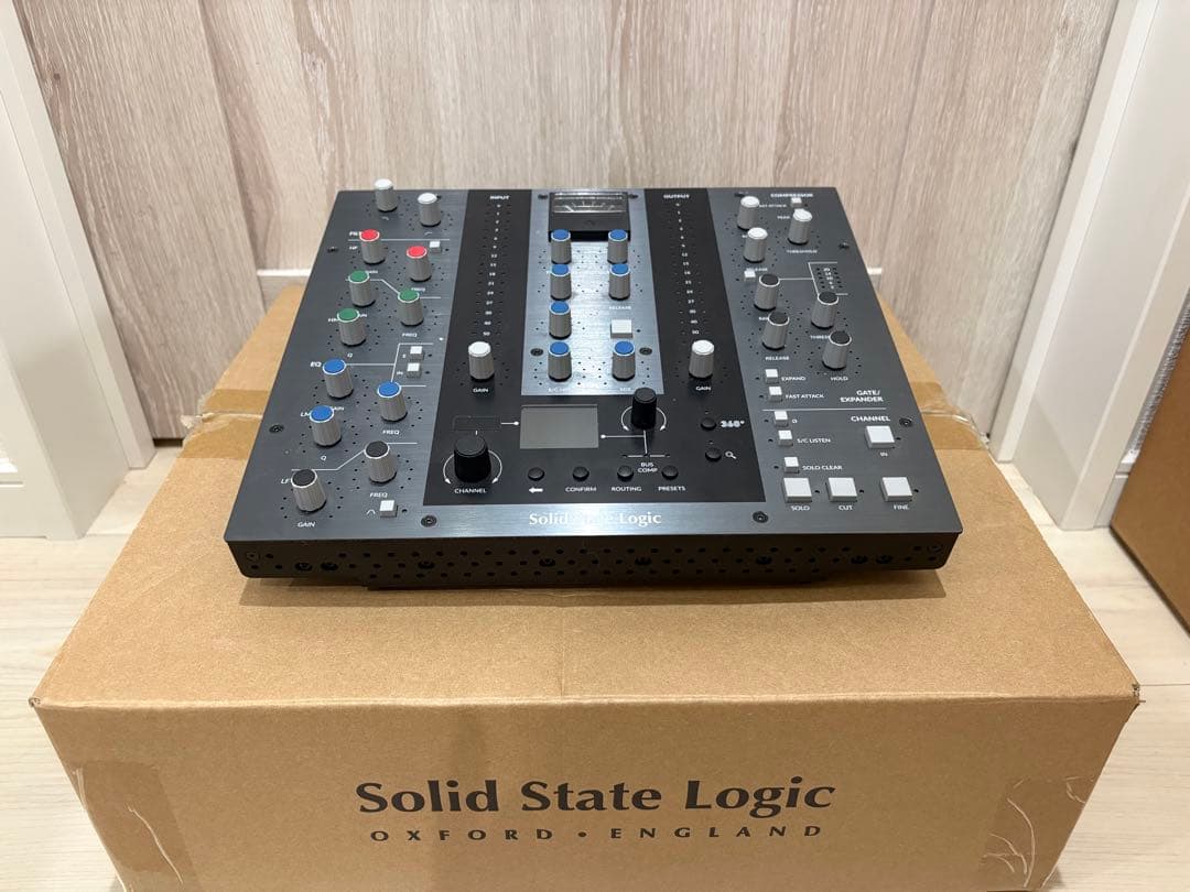 SSL UC1 コントローラー