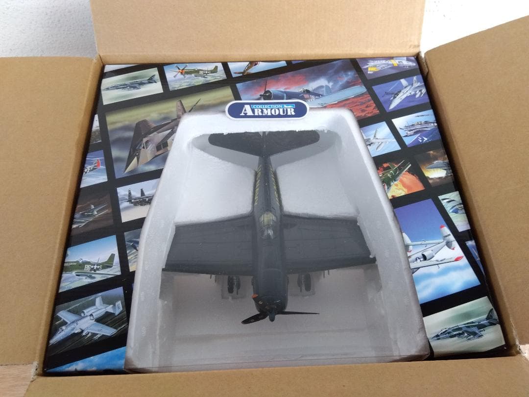 FRANKLIN MINT Armour HELLCAT 1/48サイズ