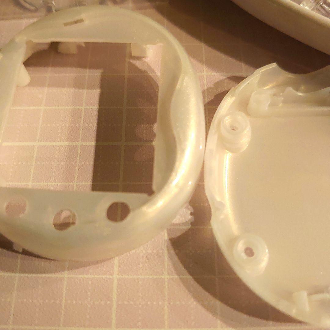 たまごっちユニ カスタム シェル パールホワイト Tamagotchi Uni