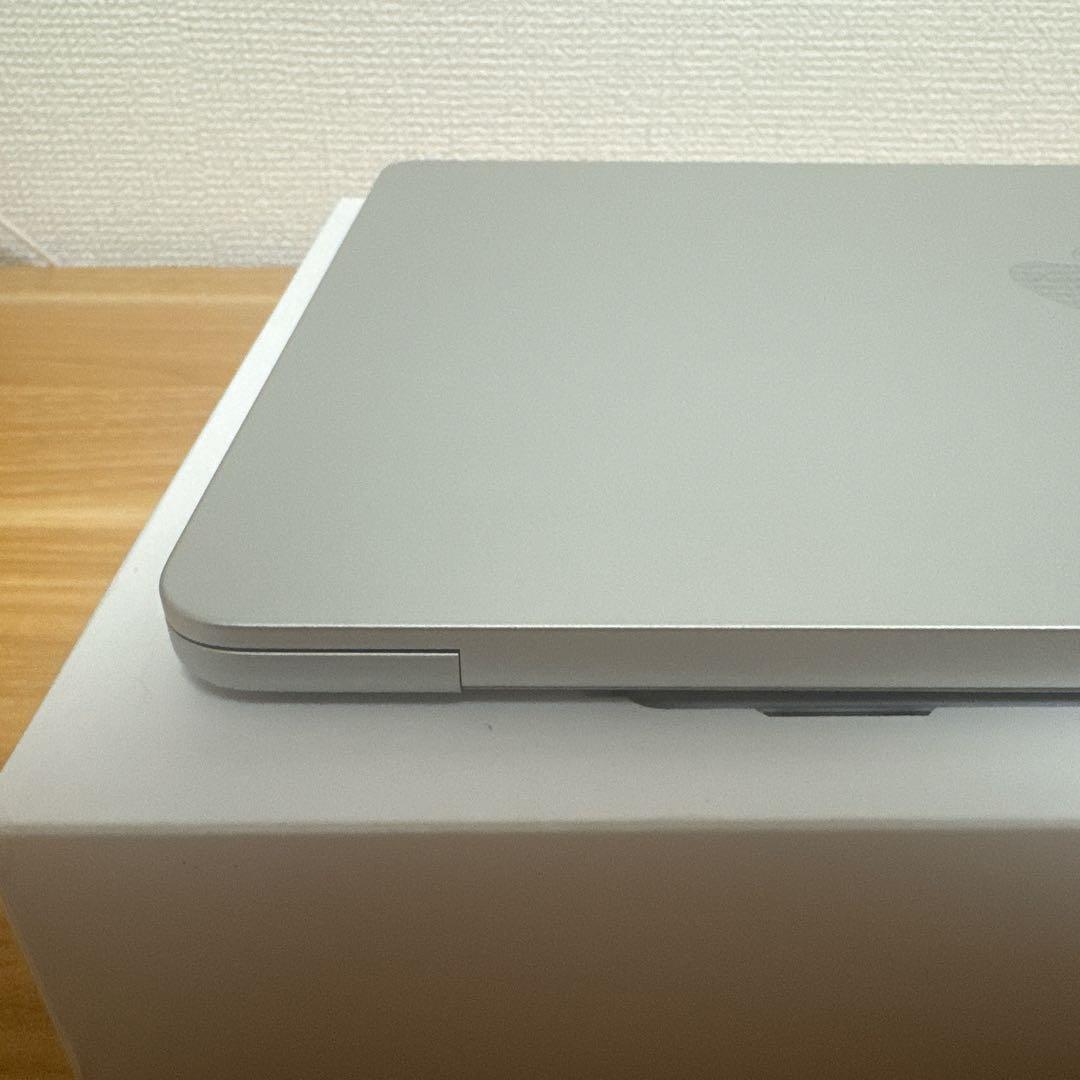 Apple MacBook Air M2 8G 256SSD シルバー